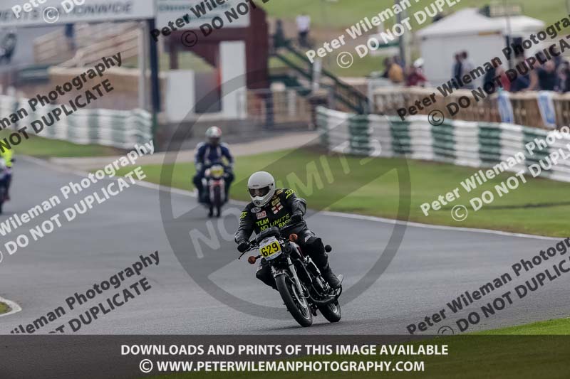 Vintage motorcycle club;eventdigitalimages;mallory park;mallory park trackday photographs;no limits trackdays;peter wileman photography;trackday digital images;trackday photos;vmcc festival 1000 bikes photographs